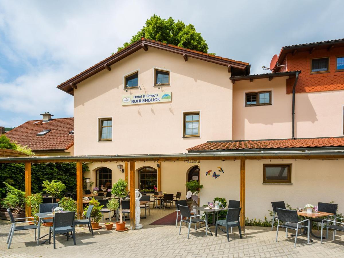 Hotel & Ferienwohnungen Bohlenblick Saalfeld Saale Eksteriør bilde